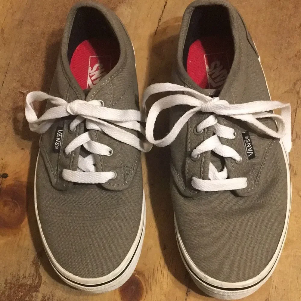 Vans Canvas Shoes nwot